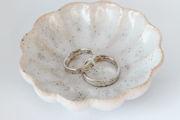 Ashes-in-rings