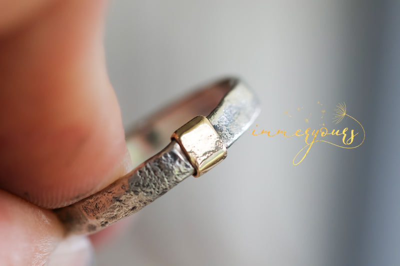 Immeryours ® - Keeper - Ash-Infused Textured Keepsake Ring
