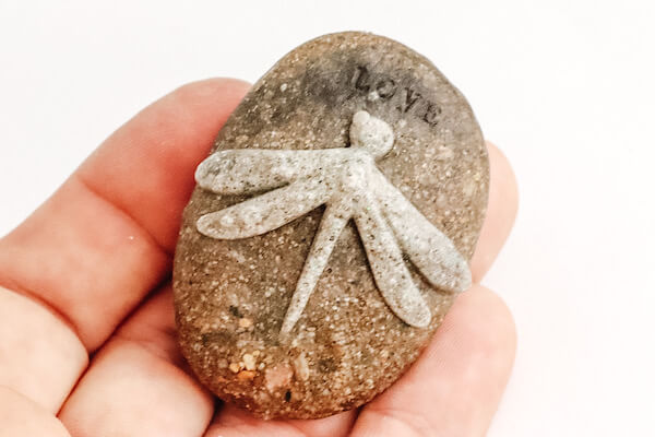 Dragonfly-Comfort-Keepsake-With-Ashes-8