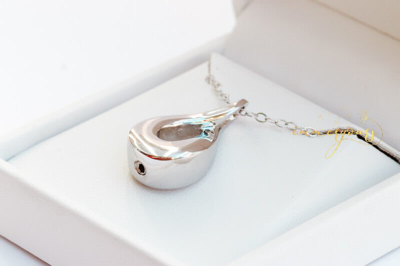 Infinity-Urn-Ash-Holder-Pendant-1