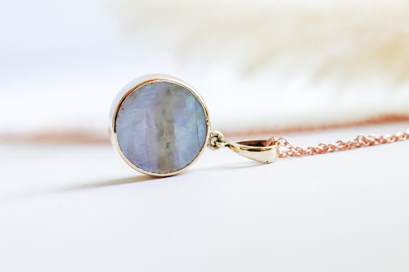 Jewellery-that-holds-ashes-Australia