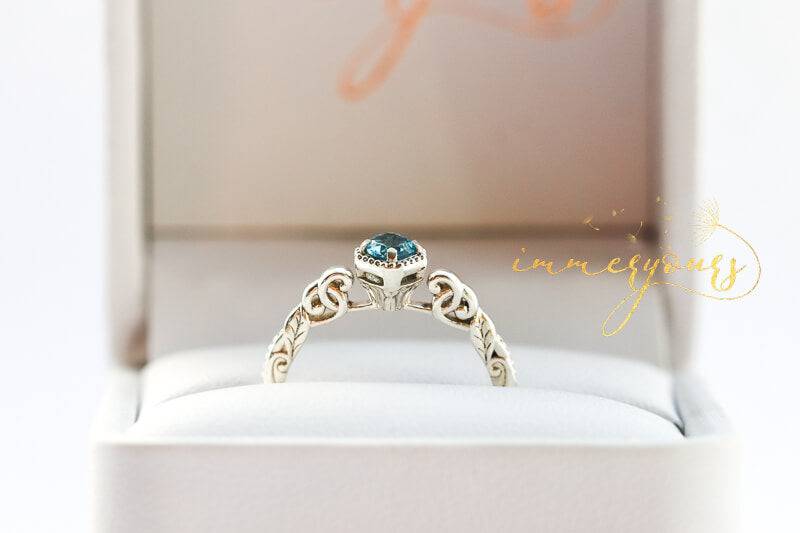 Keepsake JewelleryGemstone-Keepsake-Ring-Topaz-Ashes-3