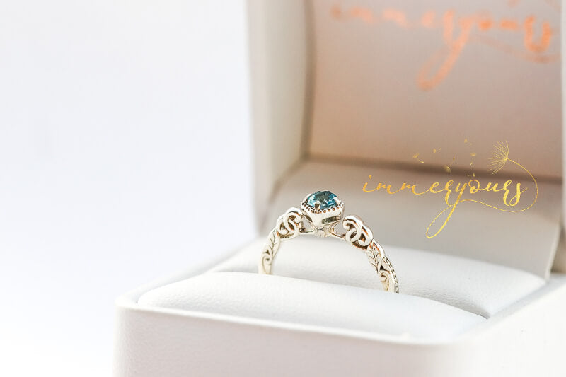 Keepsake JewelleryGemstone-Keepsake-Ring-Topaz-Ashes-4