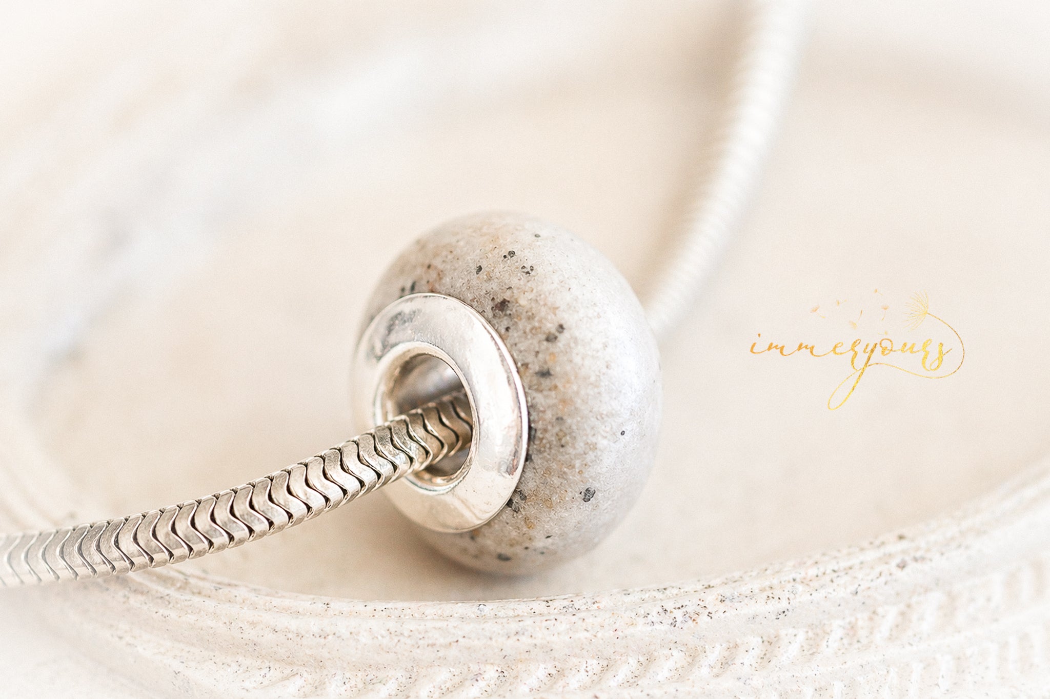 Simplicity Keepsake Charm - Heaven in Pearls