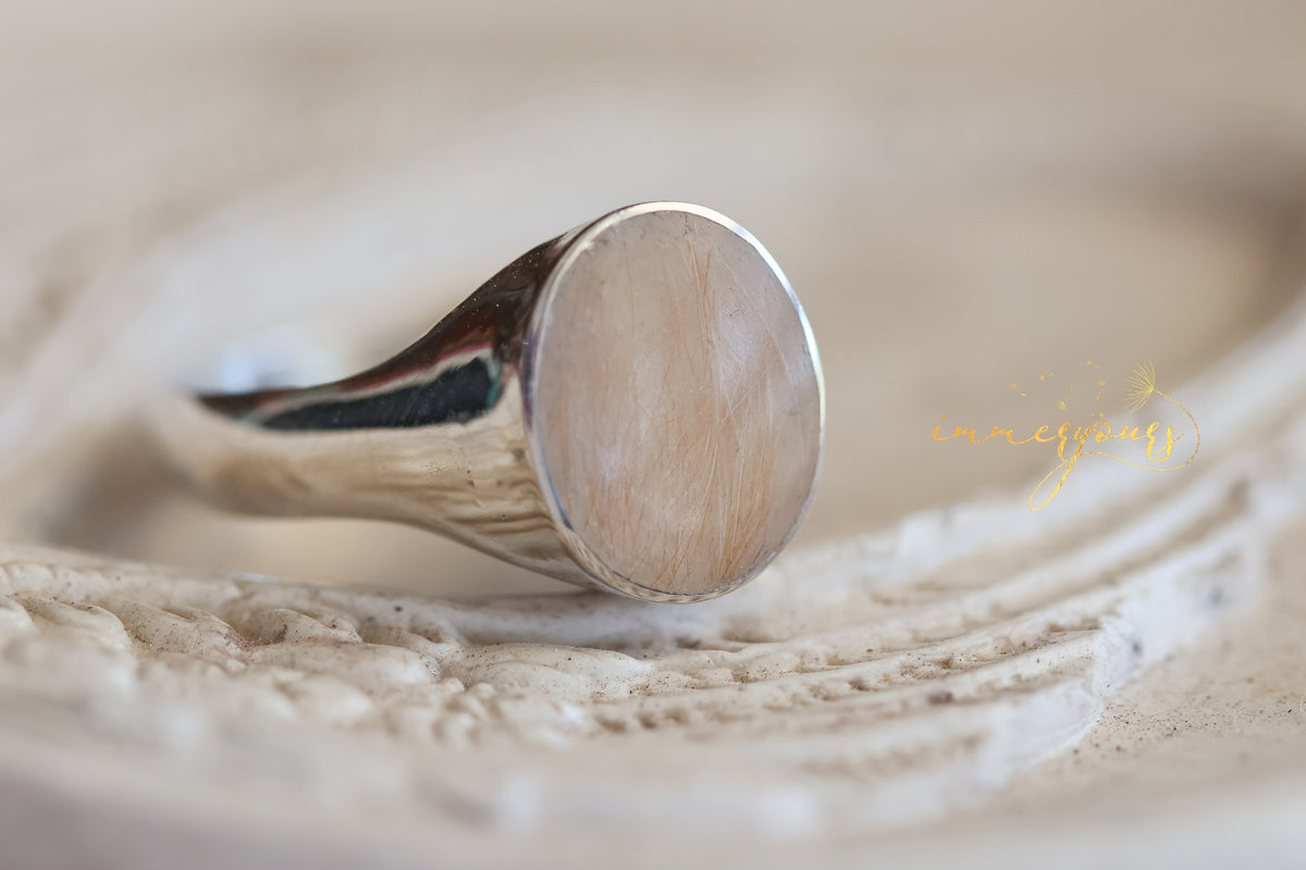 Amos - Oval Signet Ring