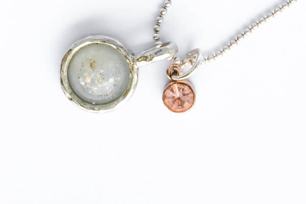 Organic-Ash-Memorila=Pendant-2