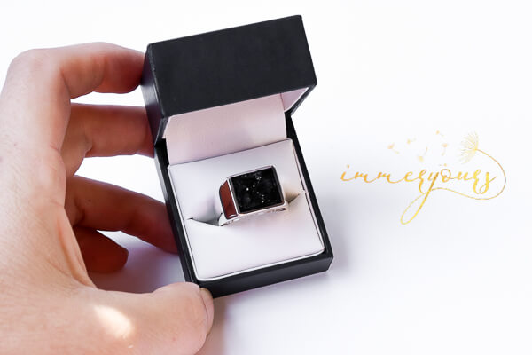 cremation-signet-ring