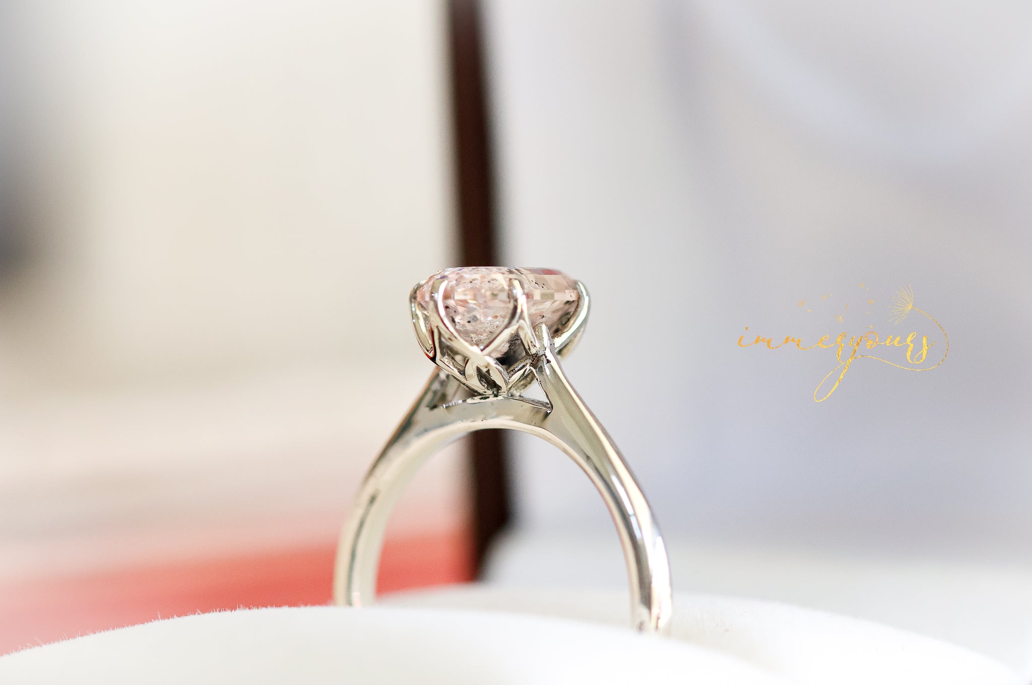Eveline Ring - Keepsake Ring with Ash-Infused Glass Gem