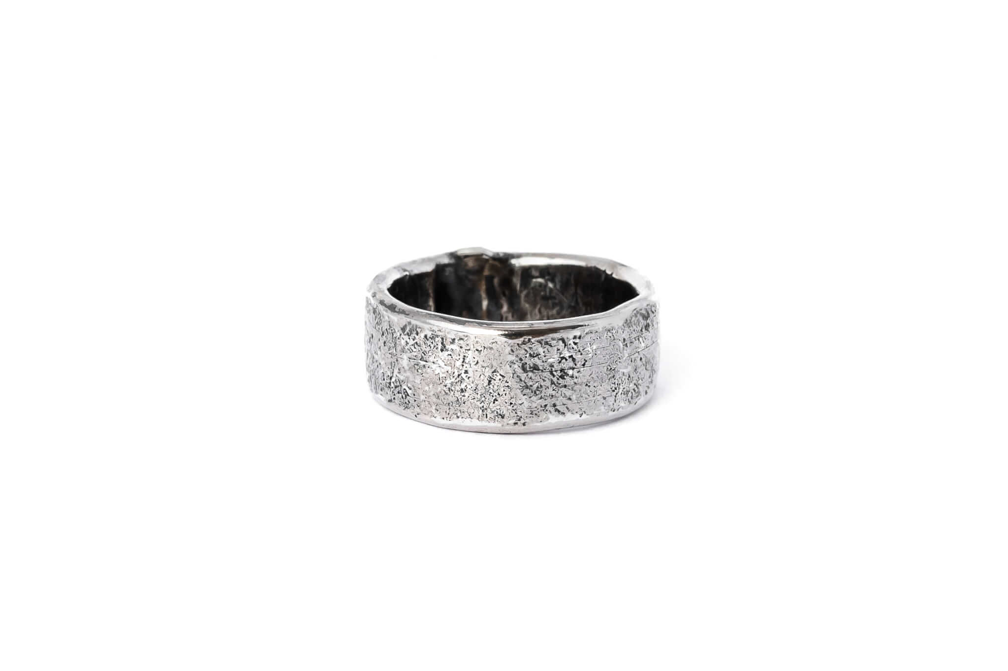 men-ring-with-ashes