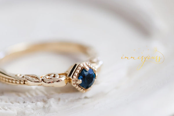 Keepsake Rings with Gemstones Ashes Remains And More