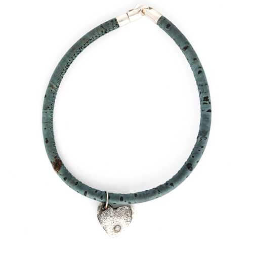 Pet pawprint charm with cork band