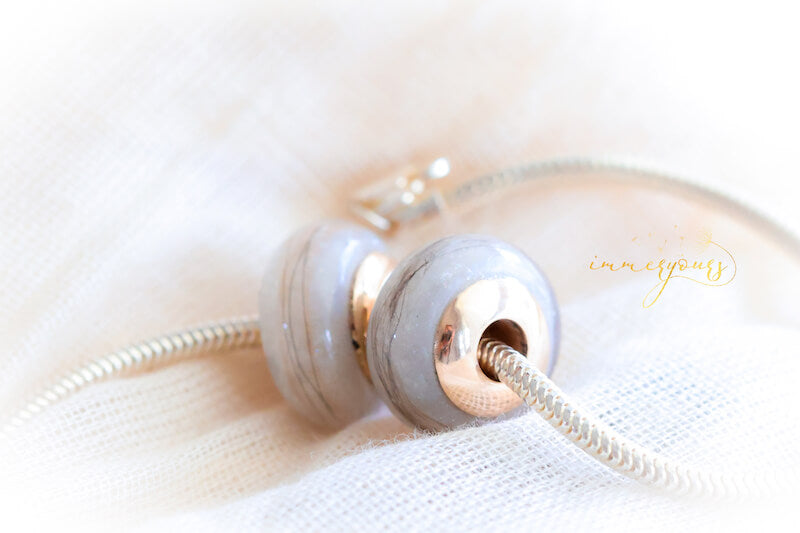 Keepsake-Bead-With-Dog-Fur