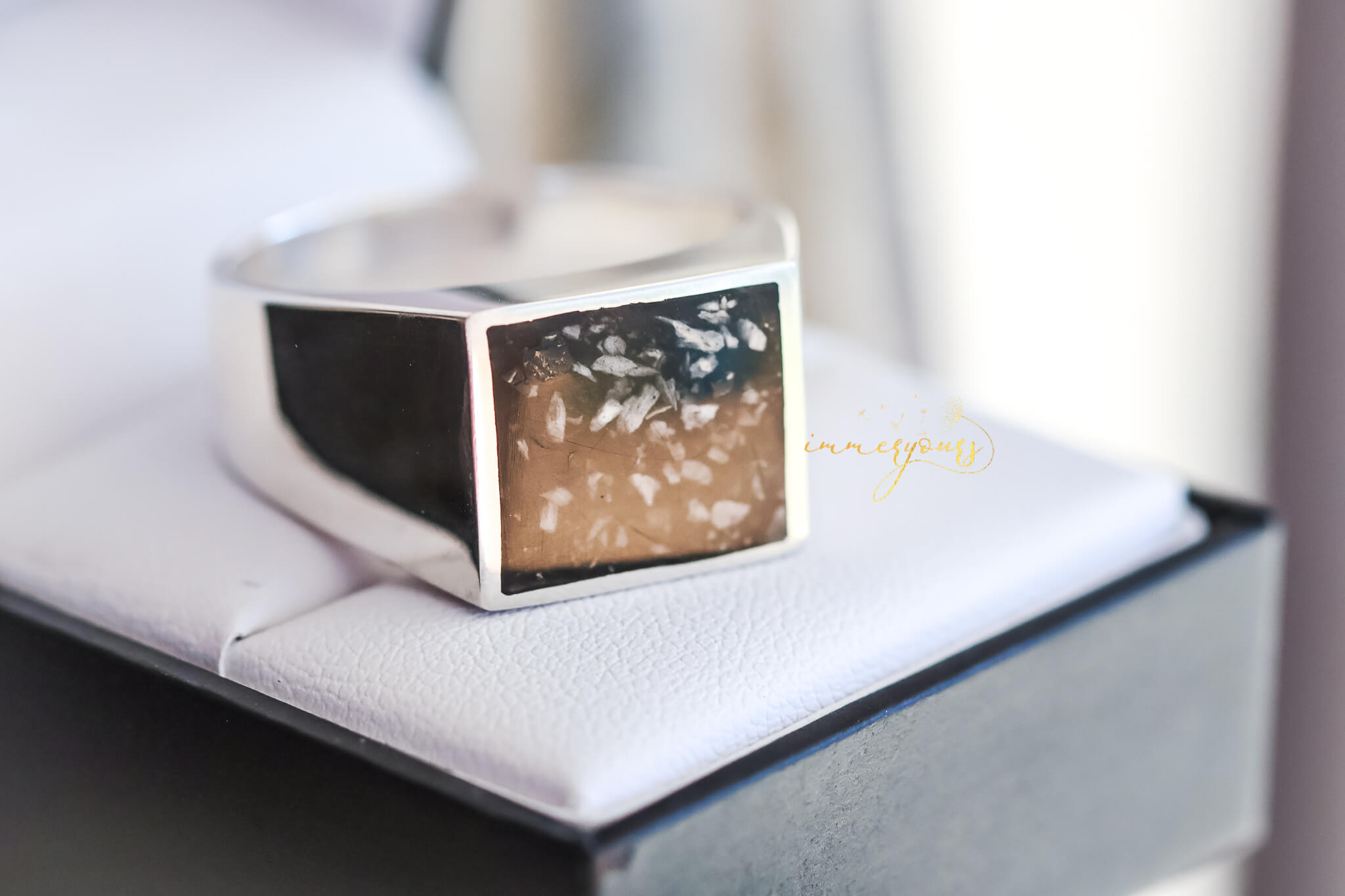 Keepsake-Ring-for-men-in-gold-Australia