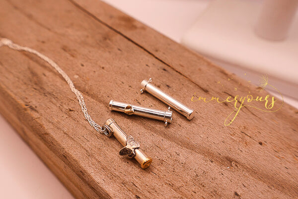Memorial-Keepsake-Time-Capsule-Pendant-8