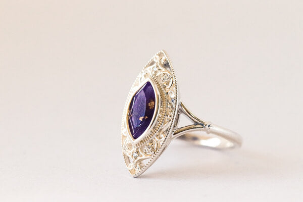 Ring-with-cat-fur