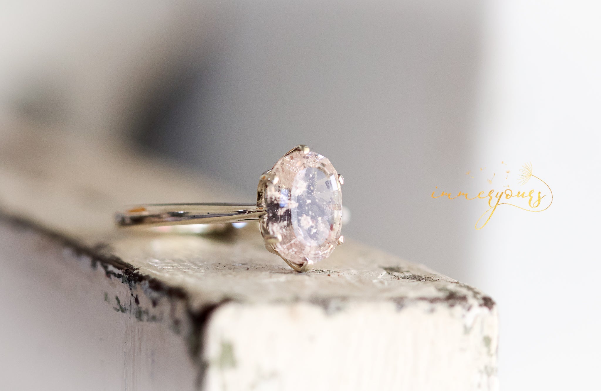 Eveline Ring - Keepsake Ring with Ash-Infused Glass Gem