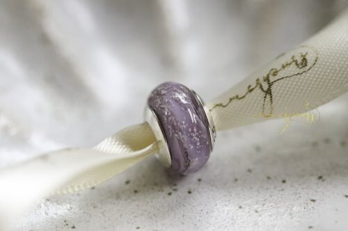 Lavender-Jade-Memorial-Glass-Charm-Bead